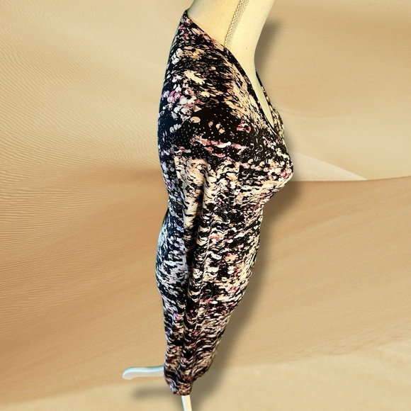 Calvin Klein Black & Pink Abstract Print Pleated Cinched Waist Jersey Knit Dress - Picture 11 of 13